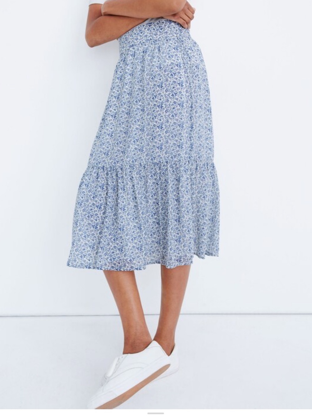 Madewell Tiered Peasant Midi Skirt in Climbing Floral